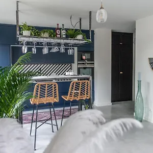 Hedo & Art Loft - Old Town Apartament
