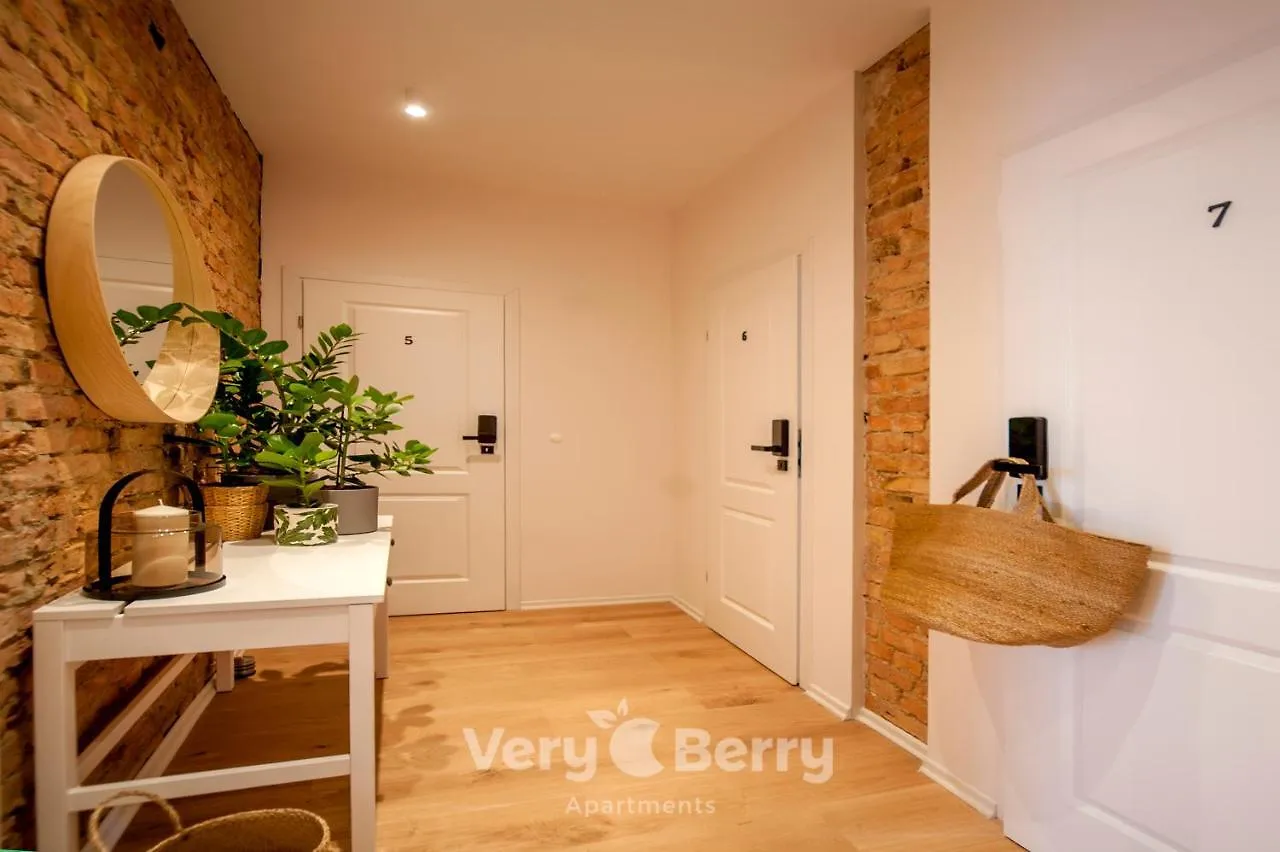 Very Berry - Glogowska 35A - Mtp Apartments - Self Check In 24H Poznan